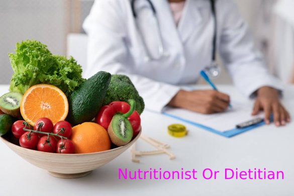 What Are The Three Differences Between A Nutritionist Or Dietitian